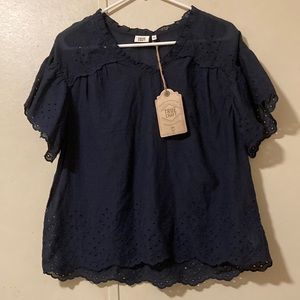 True Craft Navy blue short sleeve blouse size: small never worn